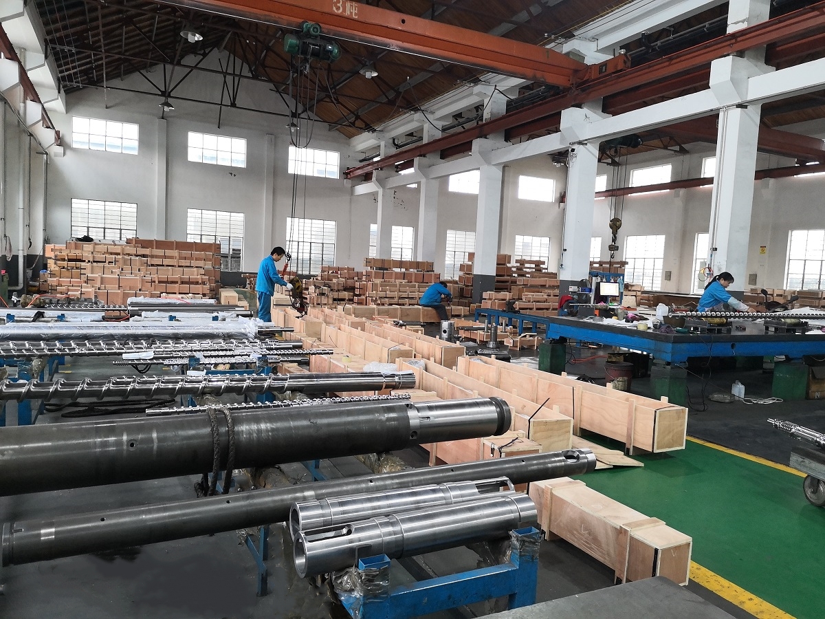 یک مارس شکوفه